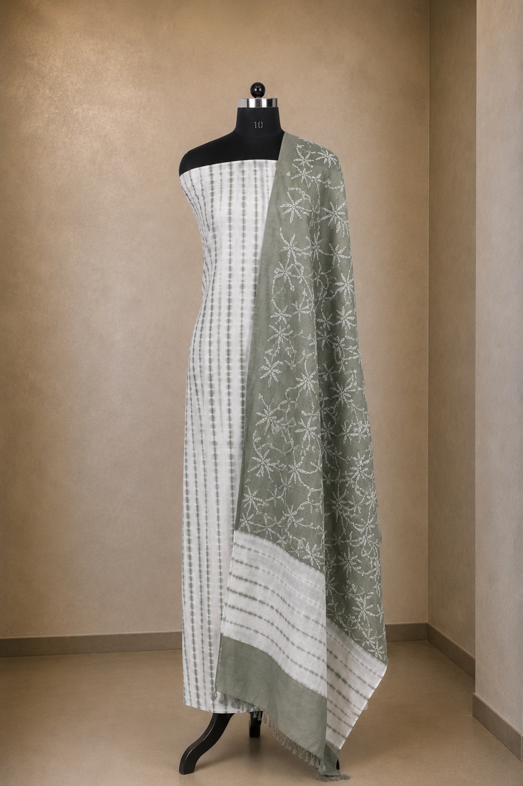 Mul cotton hand-shibori dyed suit set with white threadwork dupatta